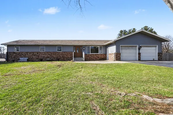 $370,000 | 27667 Northland Drive, Sturgis, MI 49091