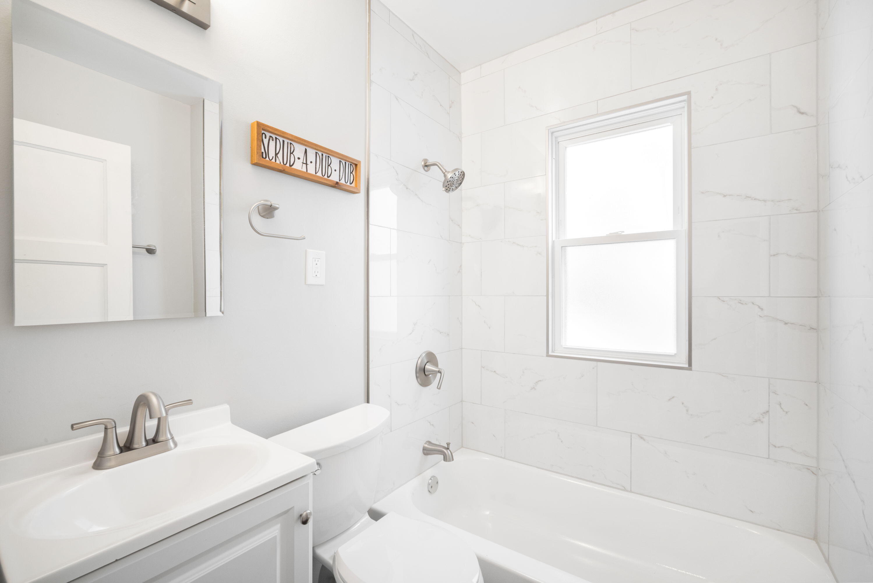 4631 North 37th Street Milwaukee, WI 53209 - Photo 11 of 16 Remodeled Bathroom