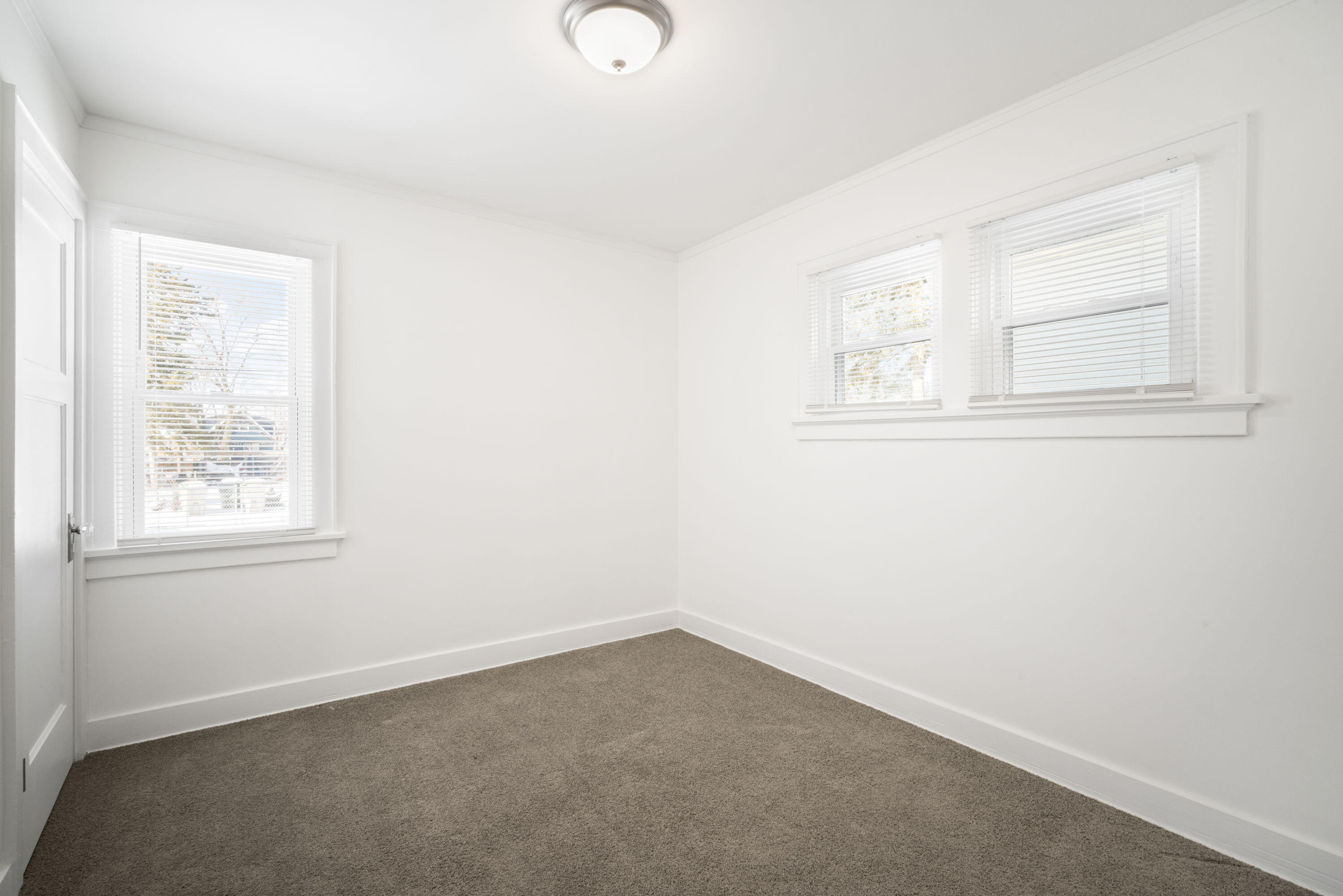 4631 North 37th Street Milwaukee, WI 53209 - Photo 12 of 16 Bedroom #2