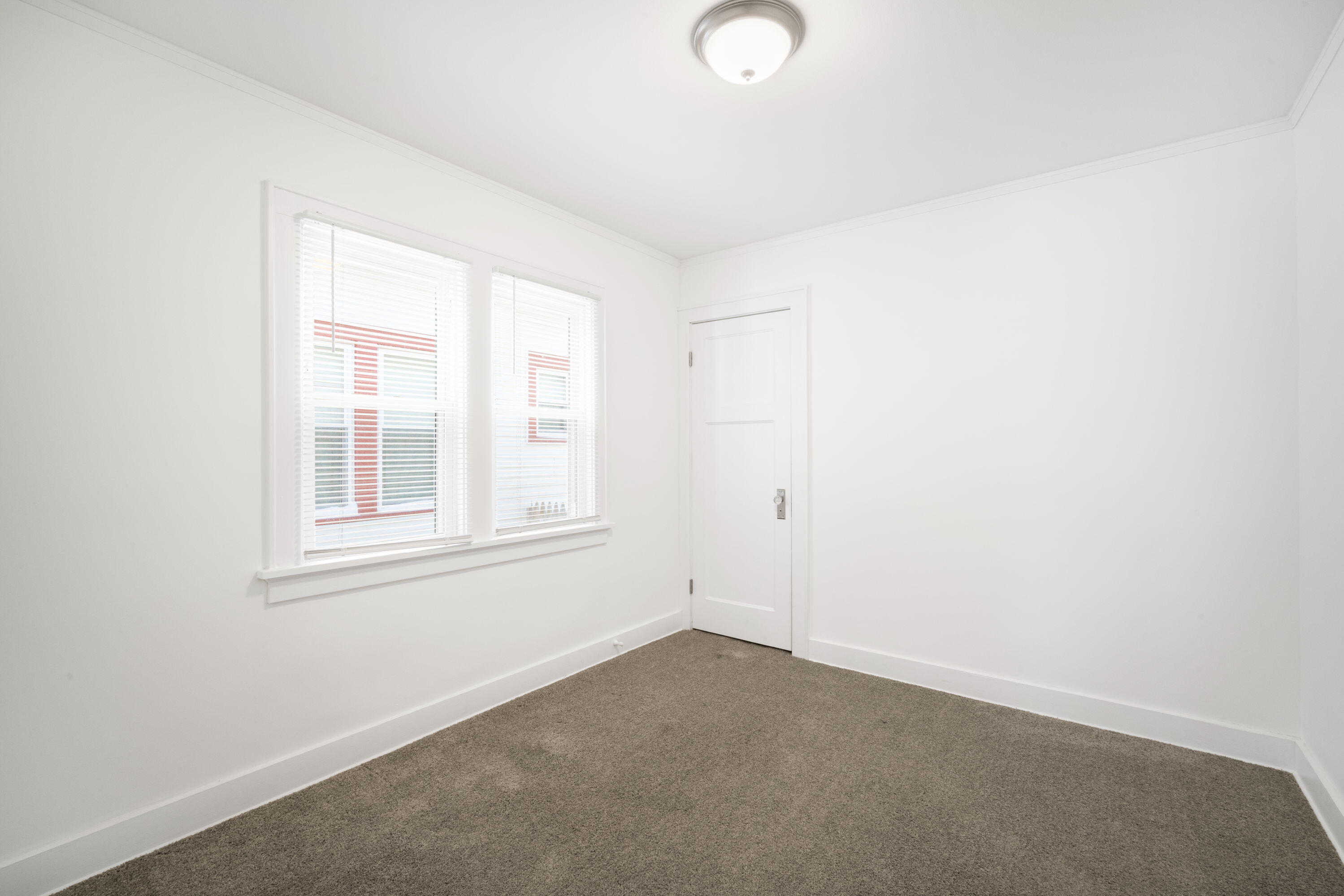 4631 North 37th Street Milwaukee, WI 53209 - Photo 10 of 16 Bedroom #1