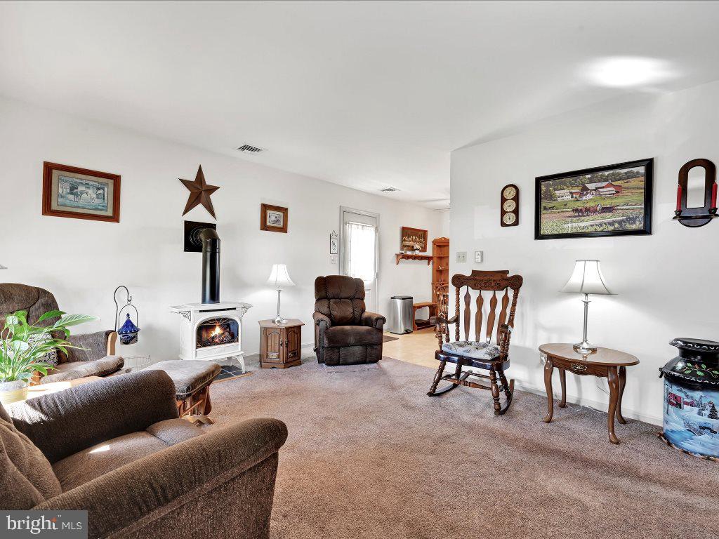 1617 Millport Road Lancaster, PA 17602 - Photo 6 of 33 Gallery Image 6