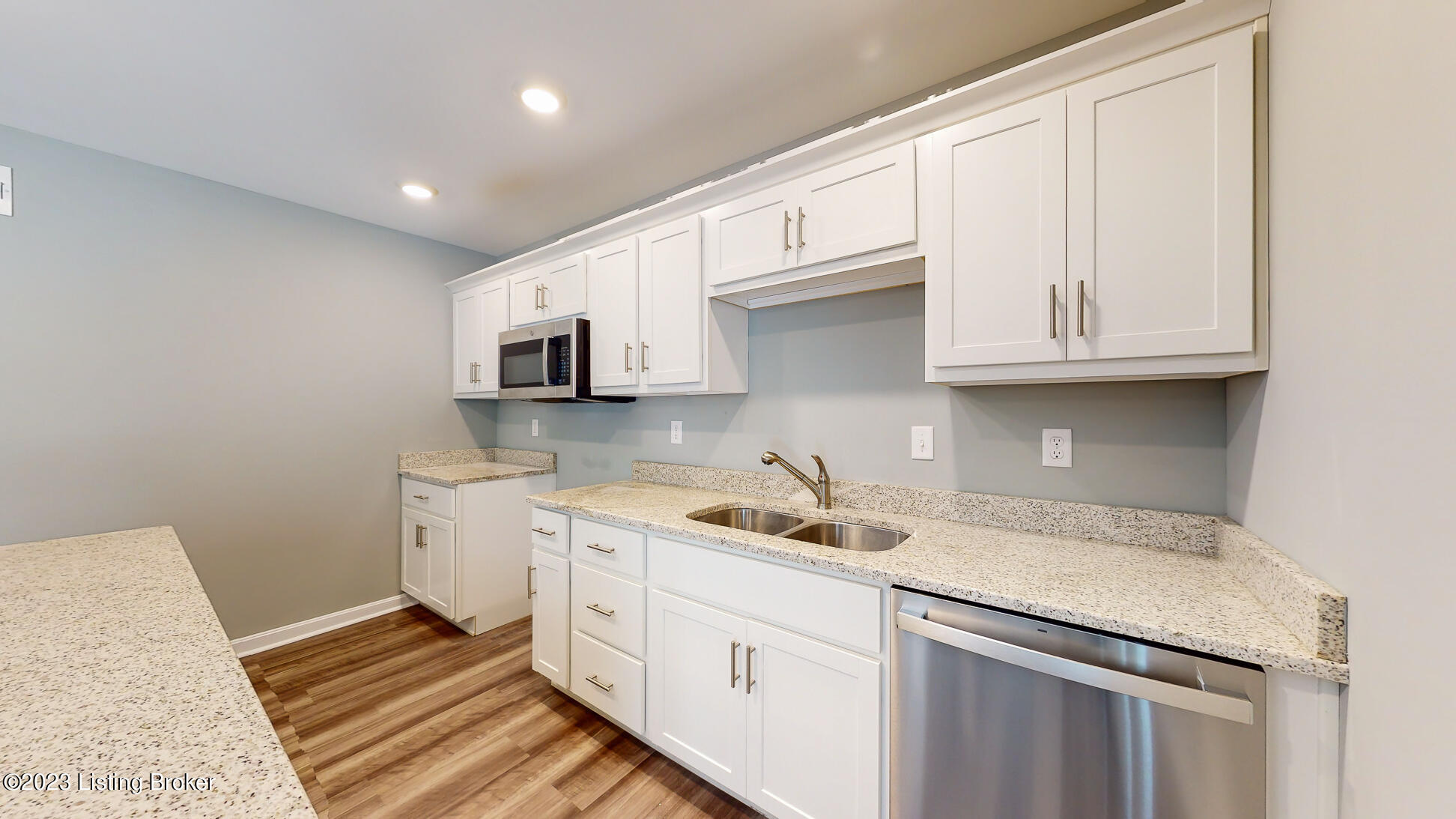 7606 Crestline Road Louisville, KY 40214 - Photo 14 of 72 7606-Crestline-Rd_014