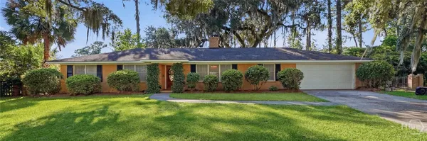 $524,900 | 8305 Meadowbrook Road, Savannah, GA 31406