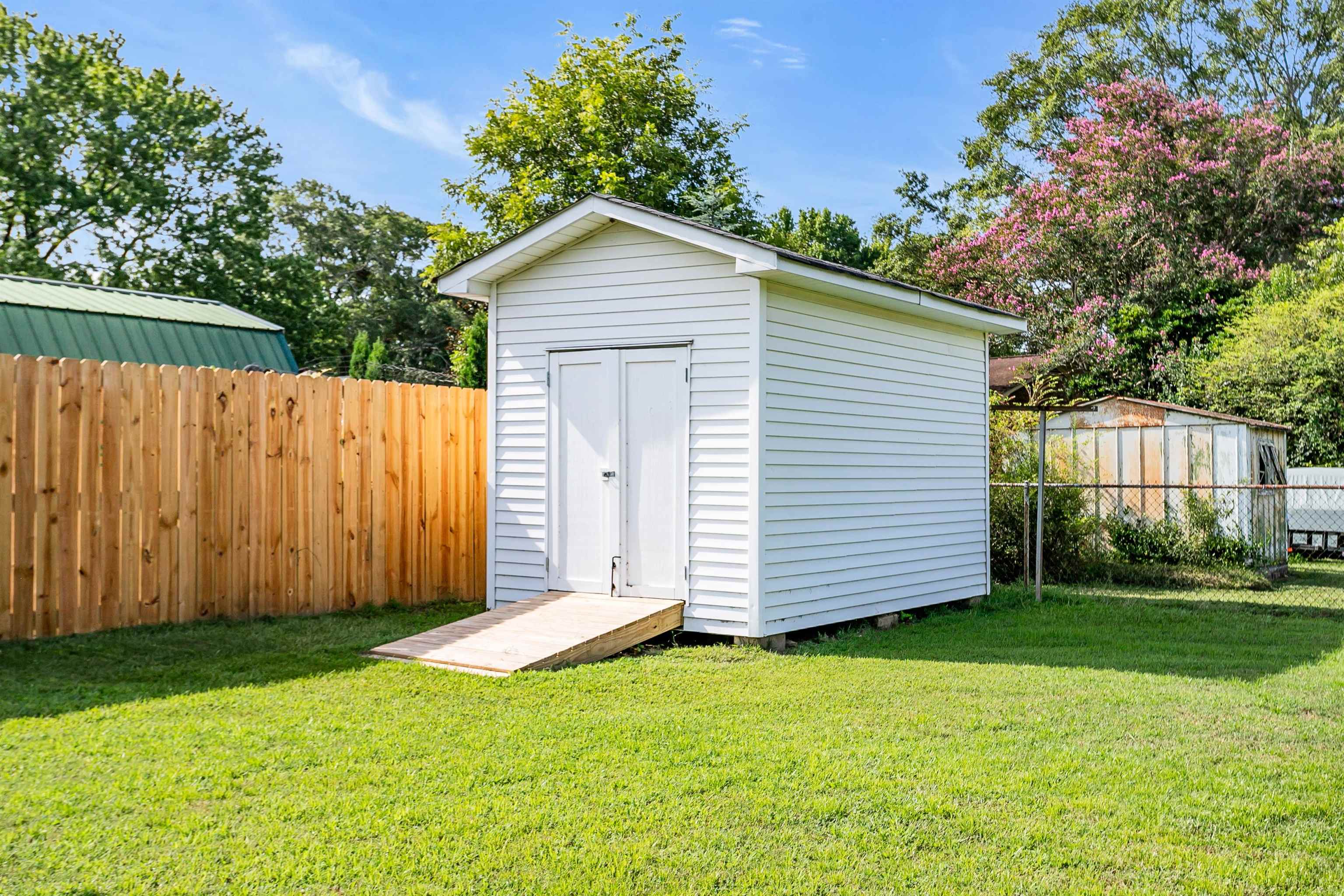 1 Vine Hill Road Greenville, SC 29607 - Photo 40 of 45 Gallery Image 40