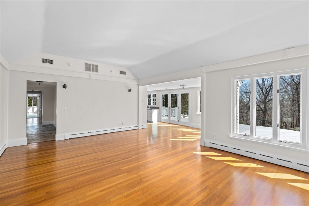 85 Nichols Road Cohasset, MA 02025 - Photo 8 of 42 Gallery Image 8