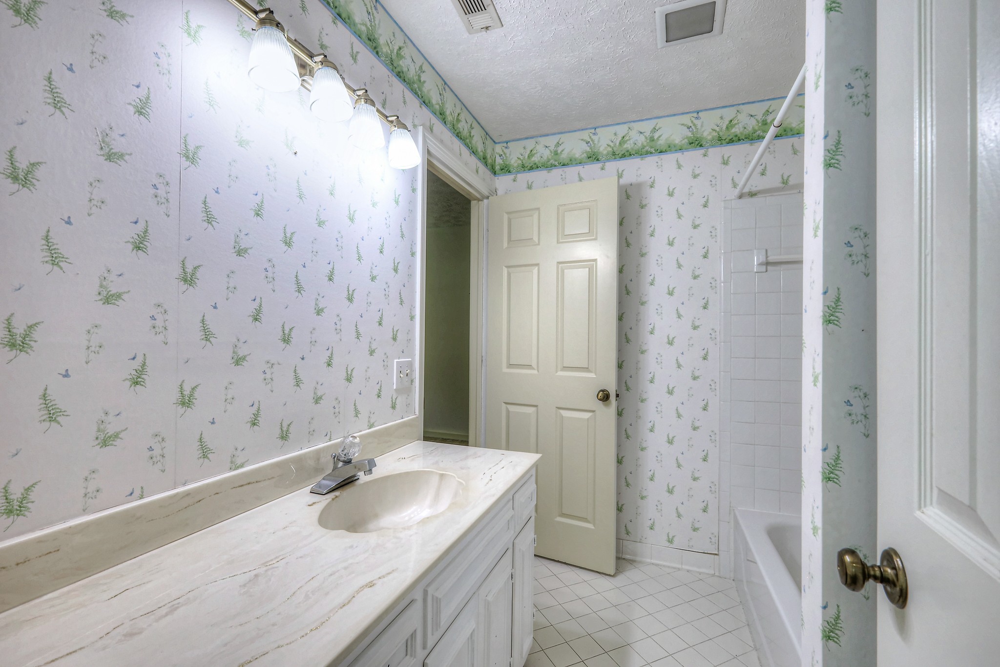 2010 Hartland Road Franklin, TN 37069 - Photo 34 of 50 Gallery Image 34