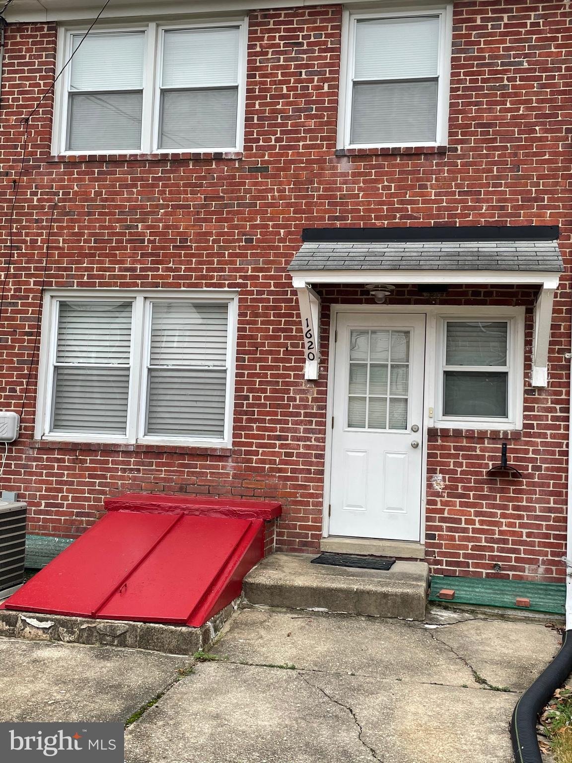 1620 Gleneagle Road Baltimore, MD 21239 - Photo 19 of 20 Rear of house