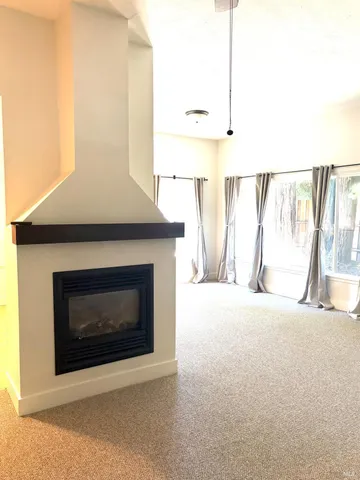 $1,999,000 | 1220 Gravenstein Highway North, Sebastopol, CA 95472