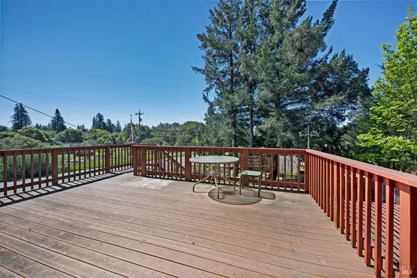 $1,899,000 | 1220 Gravenstein Highway North, Sebastopol, CA 95472
