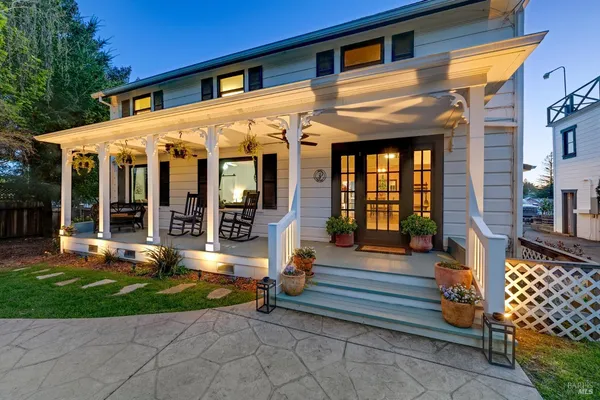 $1,899,000 | 1220 Gravenstein Highway North, Sebastopol, CA 95472