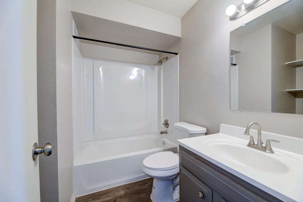 305 Maple Avenue, Unit 8 Waukesha, WI 53186 - Photo 8 of 14 bathroom