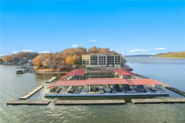 $599,900 | 3168 Twin Rivers Point, Unit 2E, Camdenton, MO 65020
