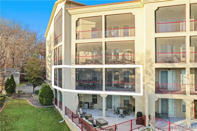 $599,900 | 3168 Twin Rivers Point, Unit 2E, Camdenton, MO 65020