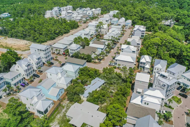 $915,000 | 19 Charming Way, Santa Rosa Beach, FL 32459