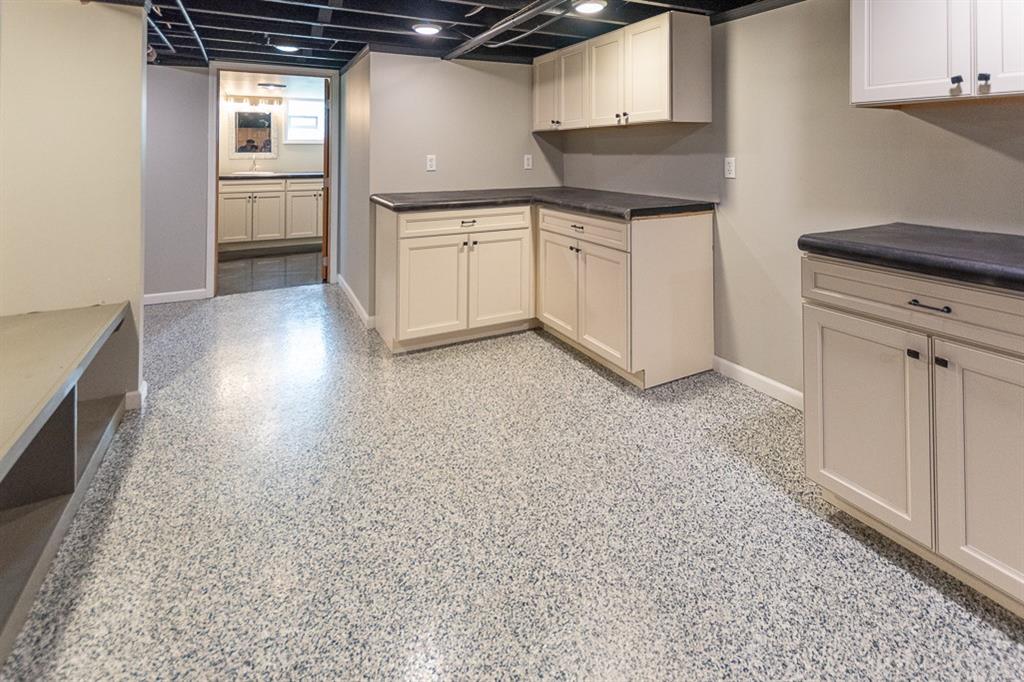 2059 Rombold Road Hermitage, PA 16148 - Photo 18 of 21 Gallery Image 18