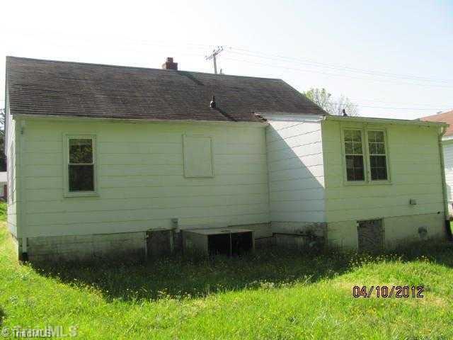 311 Oakview Road High Point, NC 27265 - Photo 4 of 4 Exterior Back.