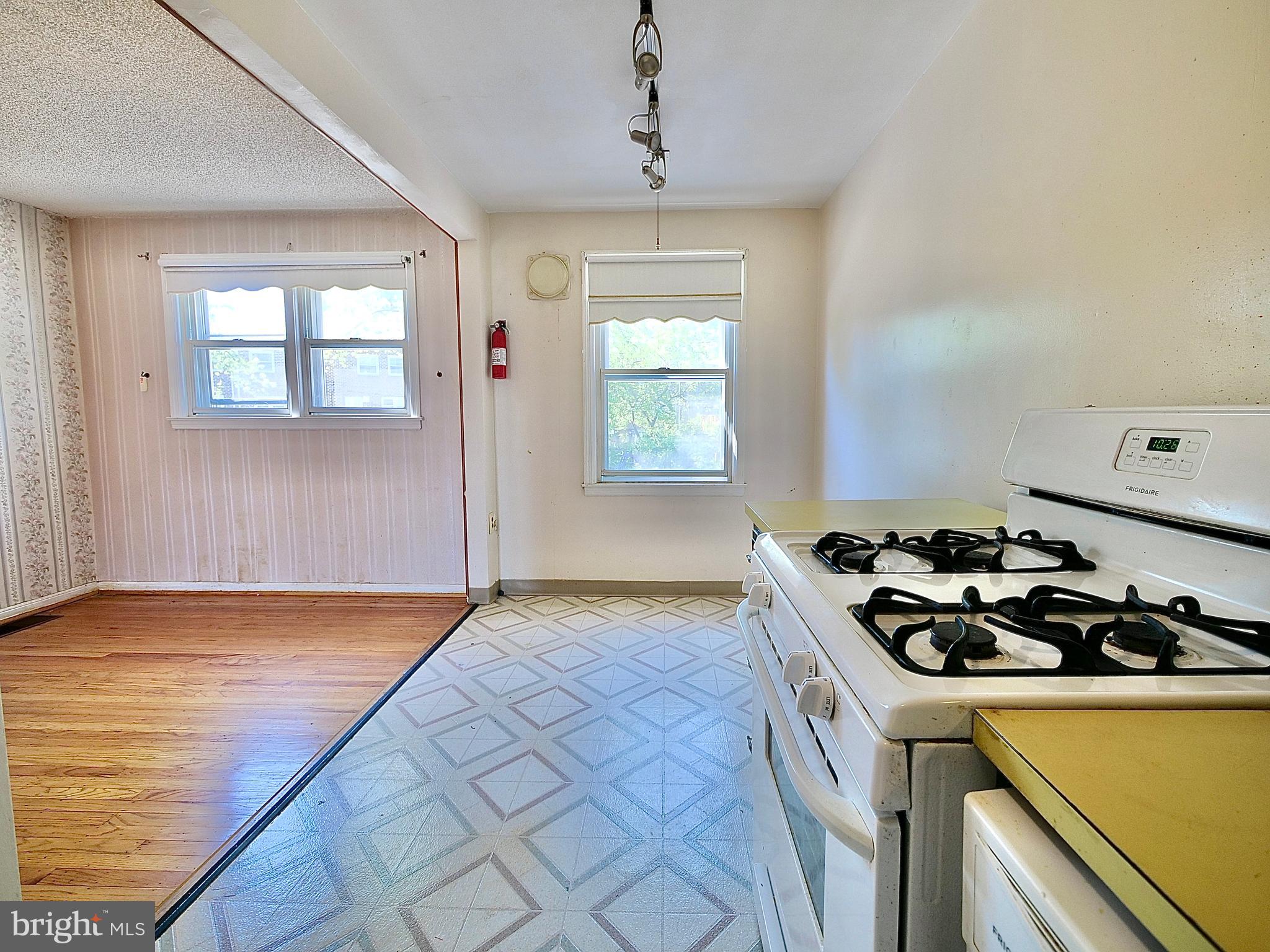 2009 Kent Road Folcroft, PA 19032 - Photo 17 of 37 Gallery Image 17