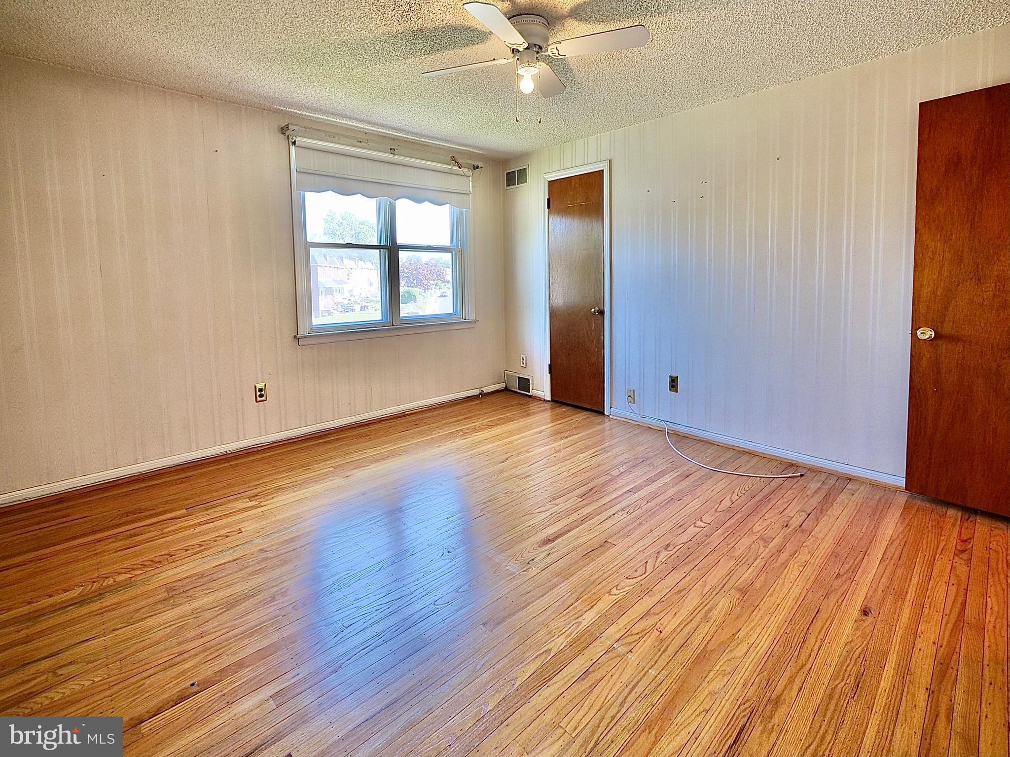 2009 Kent Road Folcroft, PA 19032 - Photo 19 of 37 Gallery Image 19