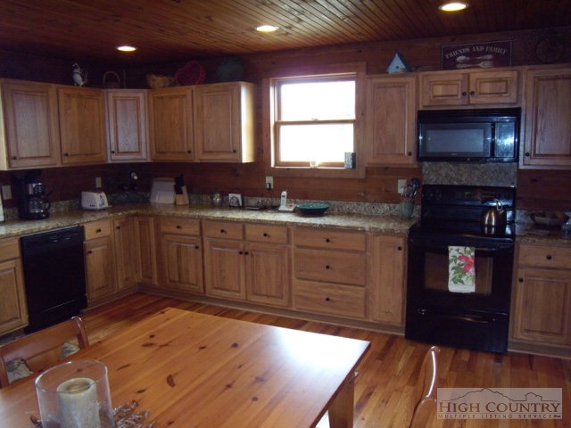 282 Jones Moretz Road Boone, NC 28607 - Photo 22 of 25 Gallery Image 22
