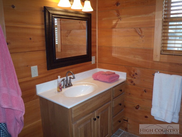 282 Jones Moretz Road Boone, NC 28607 - Photo 8 of 25 Gallery Image 8