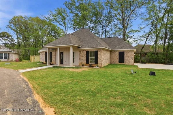 $399,900 | 135 Shiloh Pkwy Drive, Brandon, MS 39042
