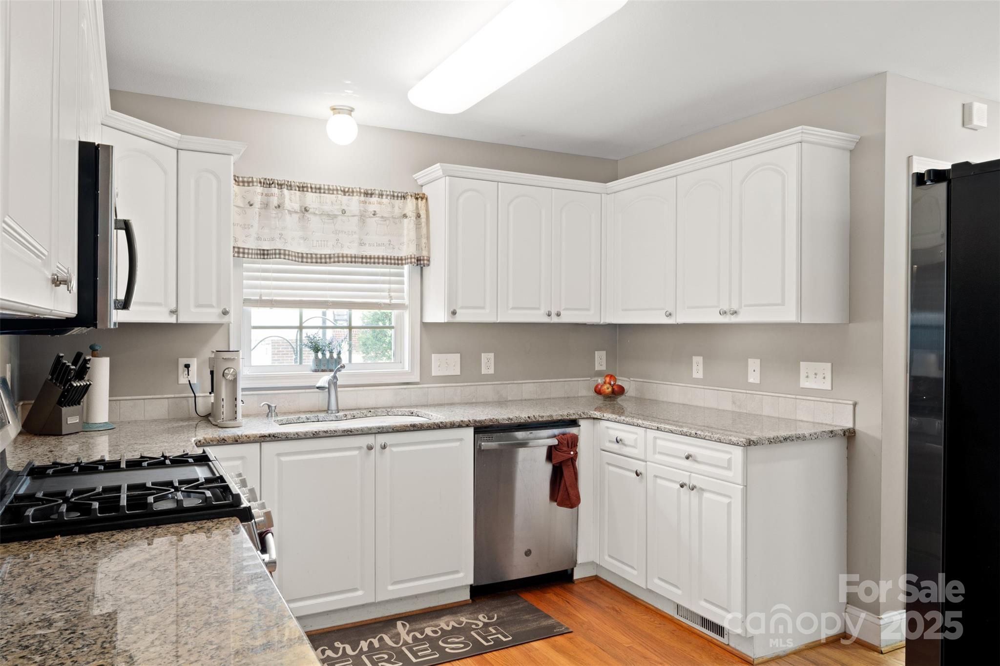 3170 Riber Lane Claremont, NC 28610 - Photo 11 of 39 Gallery Image 11