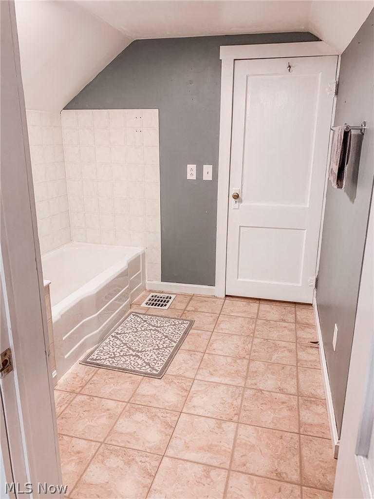 3416 Reimer Road Barberton, OH 44203 - Photo 17 of 18 Gallery Image 17