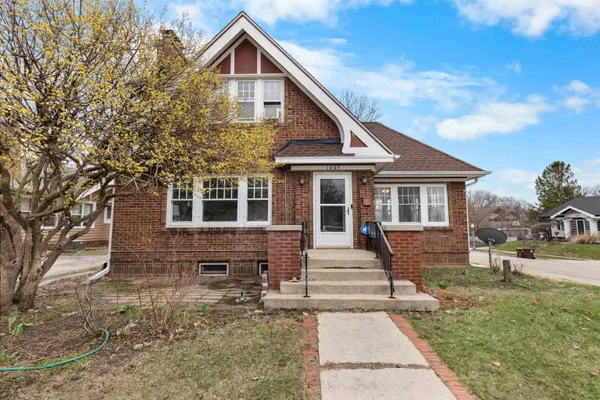 $225,000 | 1403 Post Avenue, Rockford, IL 61103