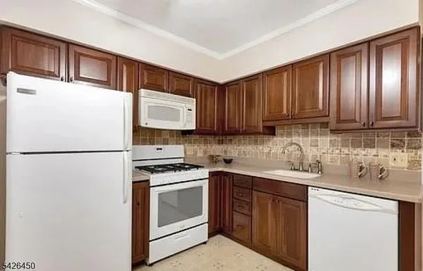 $3,800 | 4 Claremont Place, Unit 2, Montclair, NJ 07042