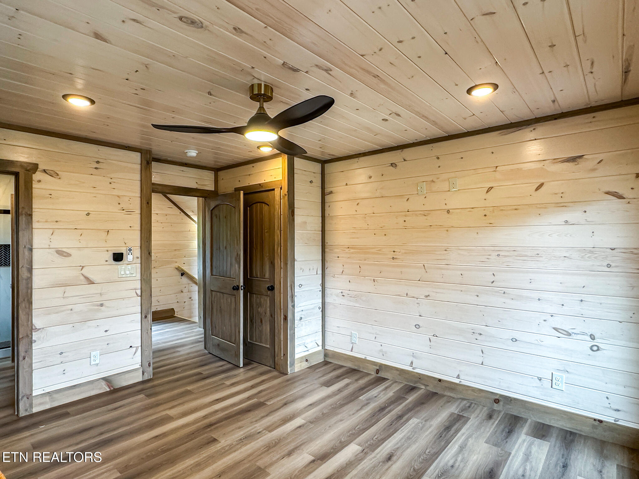 626 Jess Field Road Gatlinburg, TN 37738 - Photo 21 of 55 room 1