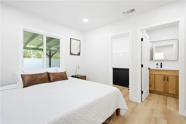 $865,000 | 18746 Welby Way, Reseda, CA 91335