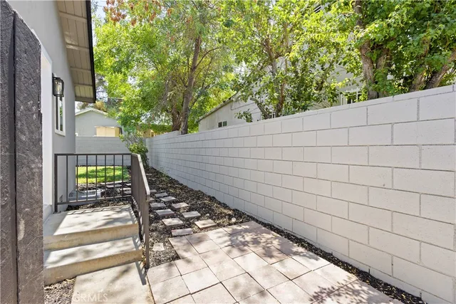 $865,000 | 18746 Welby Way, Reseda, CA 91335