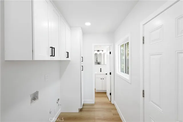 $865,000 | 18746 Welby Way, Reseda, CA 91335