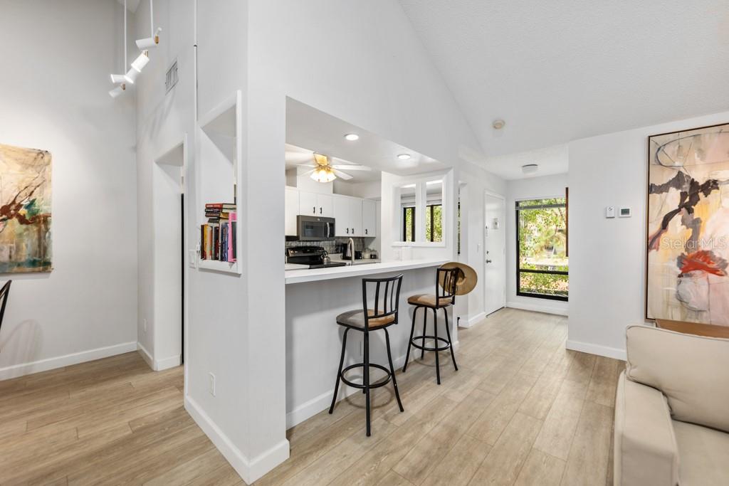 1711 Pelican Cove Road, Unit 443 Sarasota, FL 34231 - Photo 7 of 37