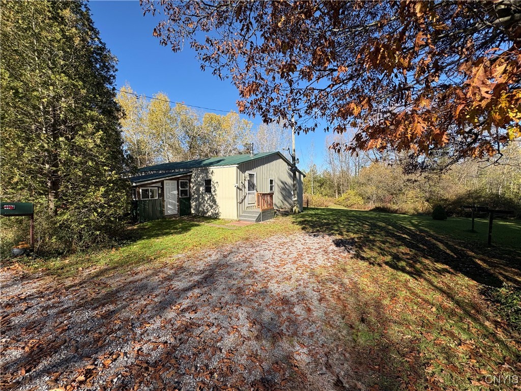 4197 Bennett Road Smithfield, NY 13032 - Photo 1 of 1 front