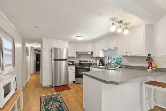 $175,000 | 4 Siesta Drive, Wareham, MA 02576