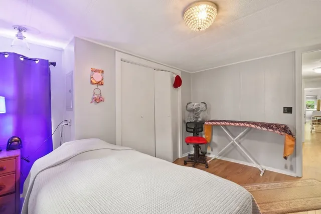 $175,000 | 4 Siesta Drive, Wareham, MA 02576