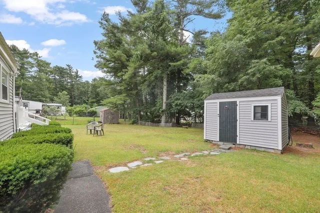 $175,000 | 4 Siesta Drive, Wareham, MA 02576