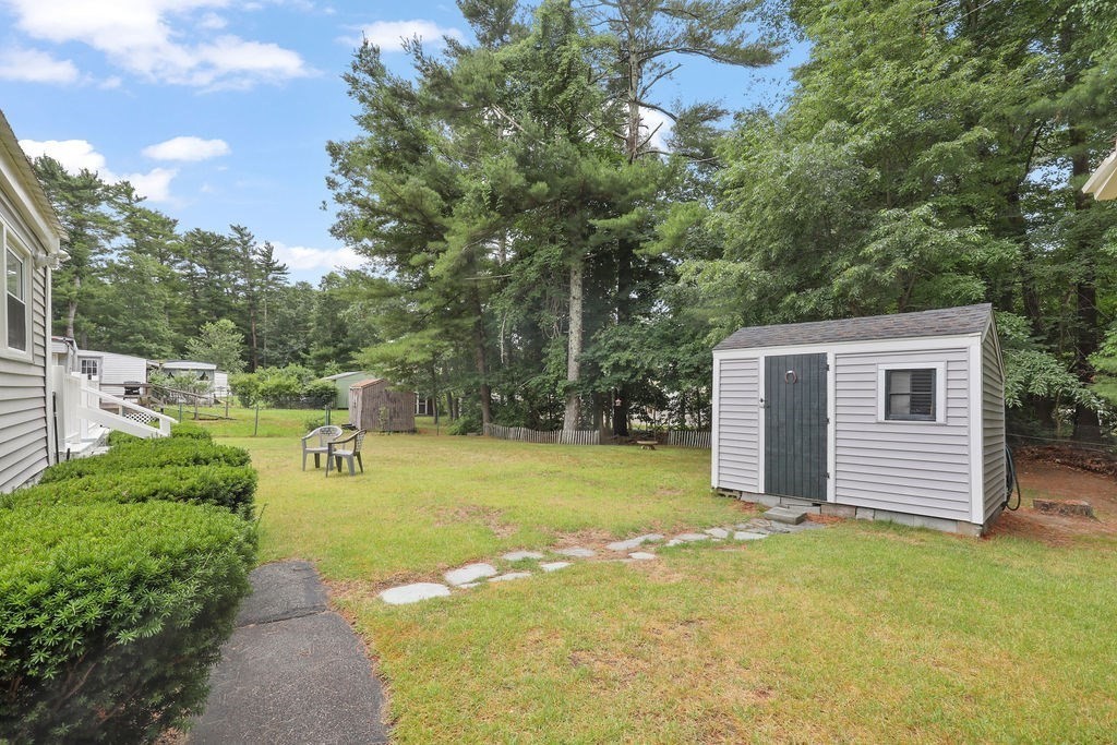 4 Siesta Drive Wareham, MA 02576 - Photo 7 of 28