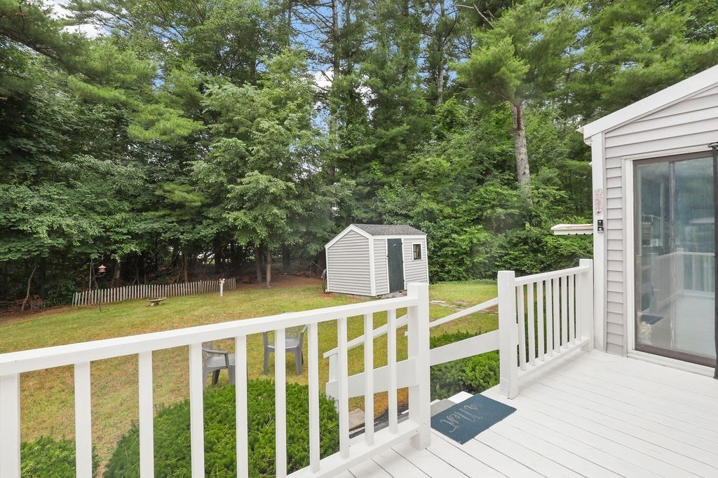 4 Siesta Drive Wareham, MA 02576 - Photo 9 of 28