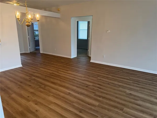 $2,395 | 9307 Huntington Park Way, Tampa, FL 33647