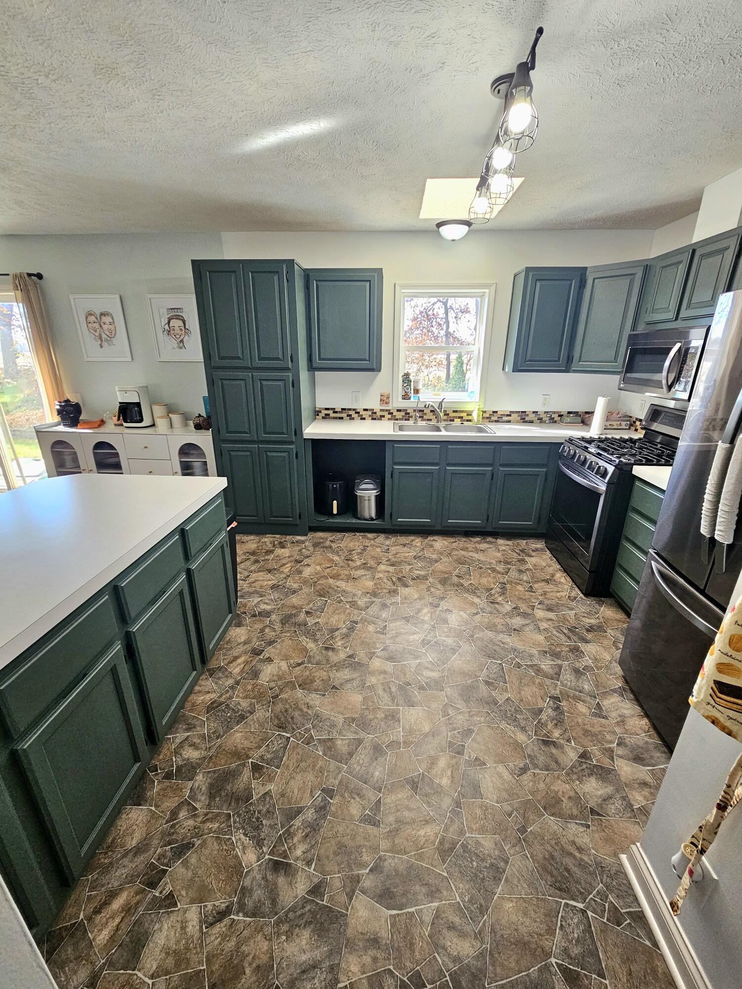 70822 Sevison Road White Pigeon, MI 49099 - Photo 16 of 33 20241102_142451