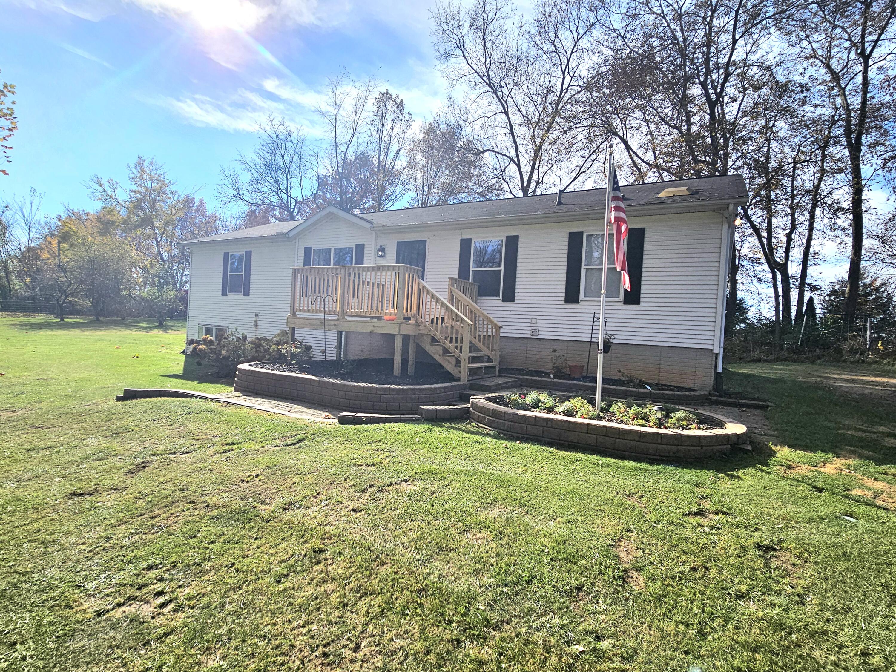 70822 Sevison Road White Pigeon, MI 49099 - Photo 3 of 33 20241102_143546