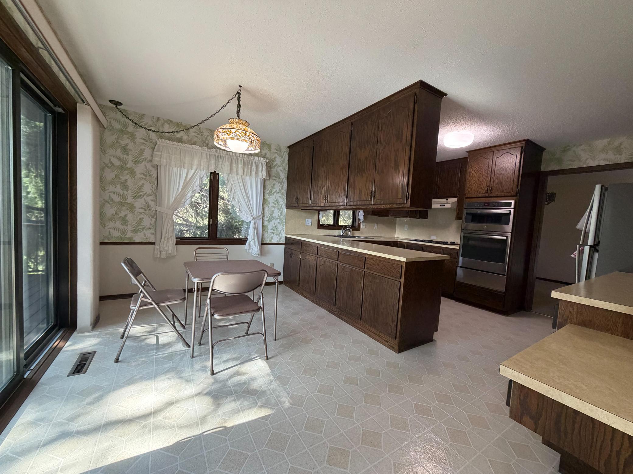 1320 Spring Valley Road Golden Valley, MN 55422 - Photo 5 of 10 Gallery Image 5