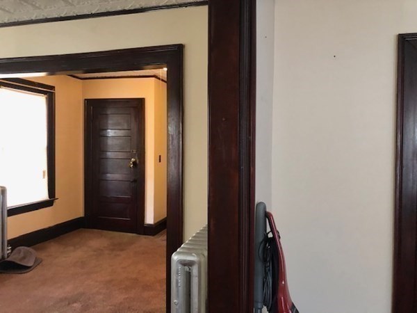 88 Oak Grove Avenue Springfield, MA 01109 - Photo 16 of 26