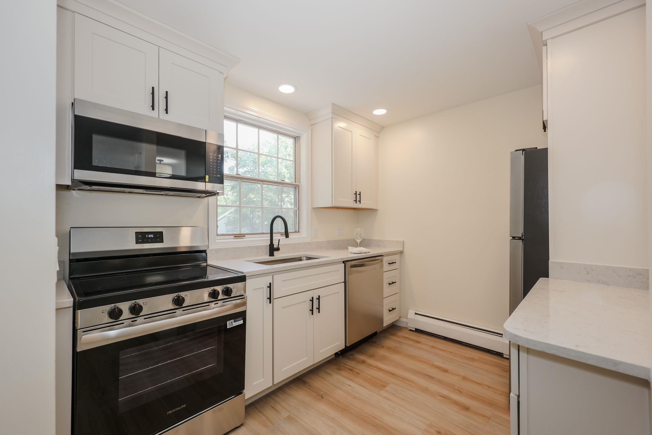1465 Hooksett Road, Unit 58 Hooksett, NH 03106 - Photo 4 of 46 Gallery Image 4