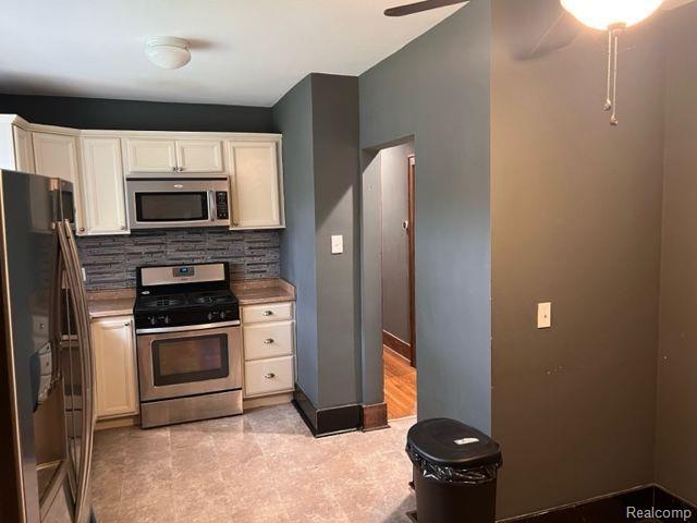 21214 Middlebelt Road Farmington Hills, MI 48336 - Photo 9 of 29