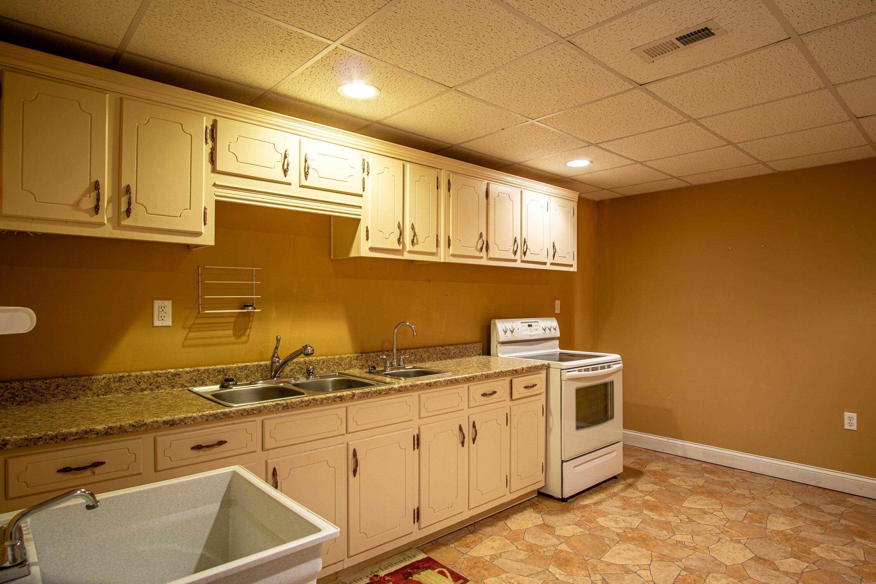 711 Smith Brewer Road London, KY 40744 - Photo 42 of 61 DSC04851-HDR