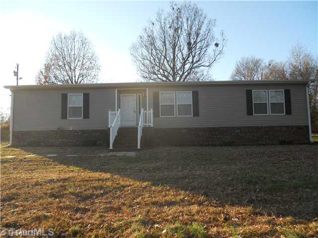 7130 Mendenhall Road Archdale, NC 27263 - Photo 1 of 11 Exterior Front.