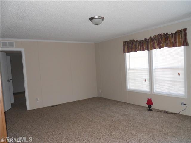 7130 Mendenhall Road Archdale, NC 27263 - Photo 2 of 11 Living Room.